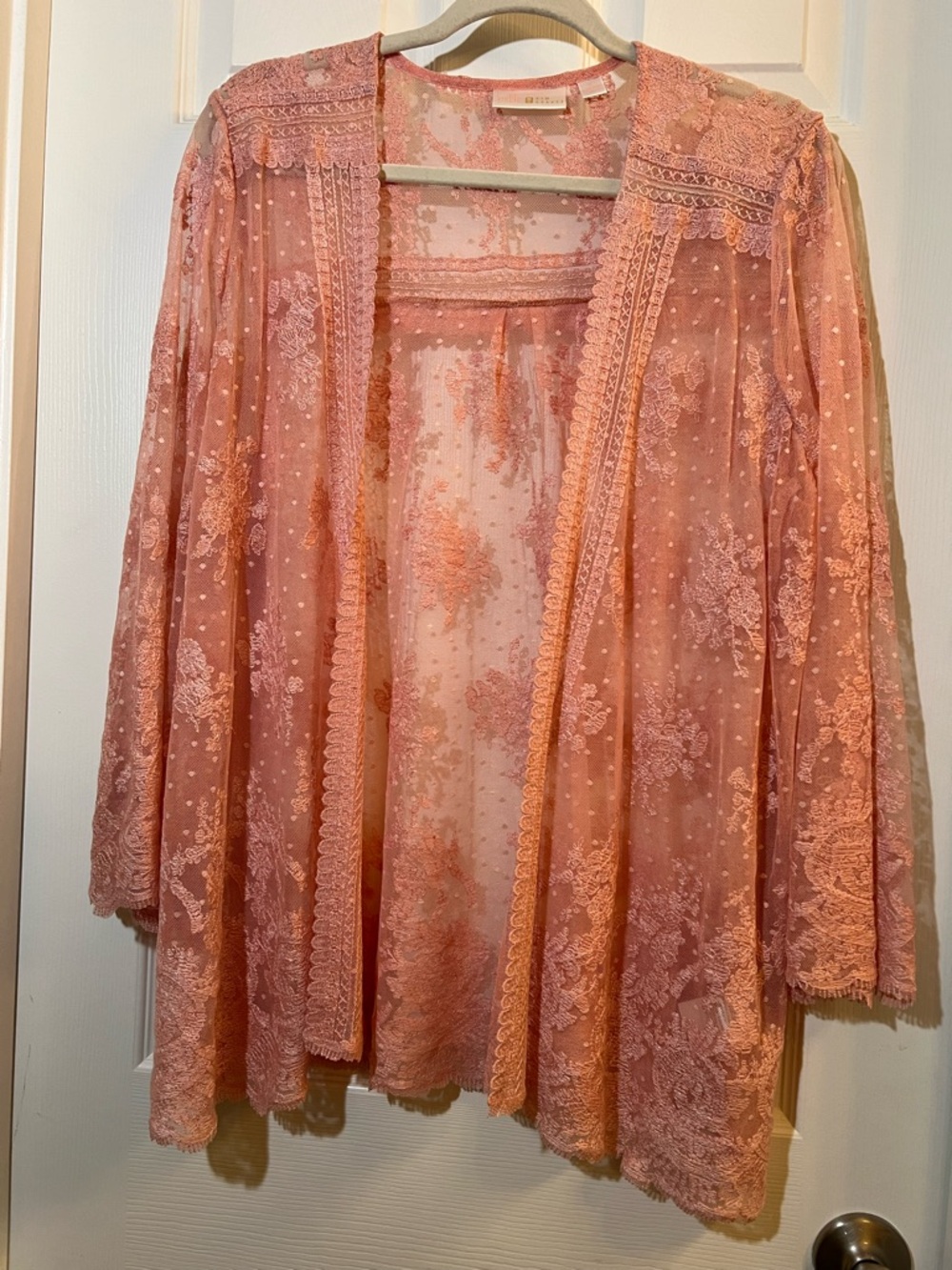 🦋 NWOT Belle by Kim Gravel Pink Lace Sheer kimono size large